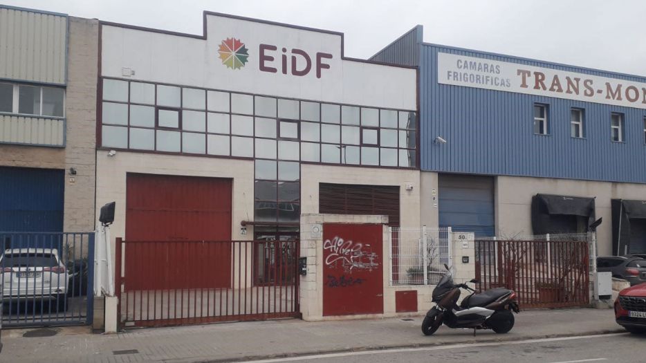 FINCAS LLOBREGAT GESTIONA ARRENDAMIENTO NAVE INDUSTRIAL  EN SANT BOI DE LLOBREGAT