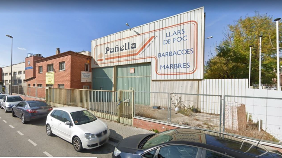 FINCAS LLOBREGAT GESTIONA COMPRAVENTA SOLAR INDUSTRIAL DE 3.200 M.2 EN HOSPITALET DE LLOBREGAT