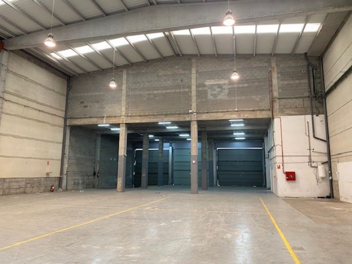 Nave industrial en alquiler en Sant Feliu de Llobregat