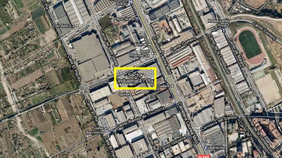 FINCAS LLOBREGAT GESTIONA COMPRAVENTA SOLAR INDUSTRIAL DE 2.900 M.2 EN SANT FELIU DE LLOBREGAT