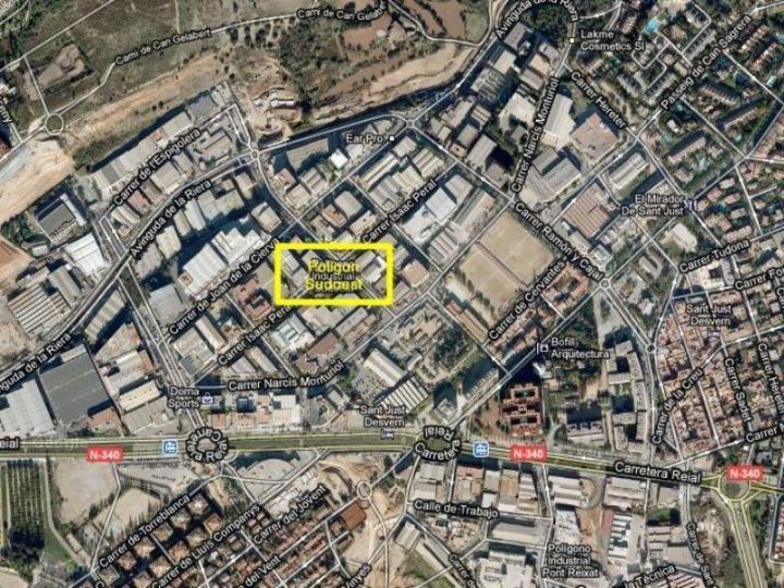 Nave industrial en alquiler en Sant Just Desvern