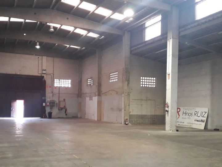 Nave industrial en alquiler en Sant Just Desvern